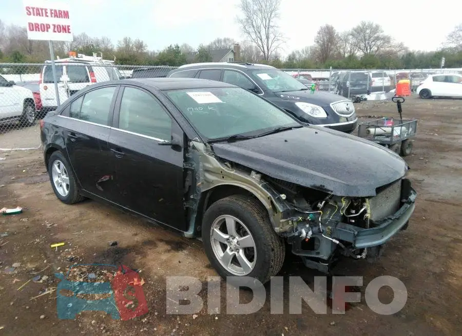 1G1PE5SBXG7213902 Photo# 1