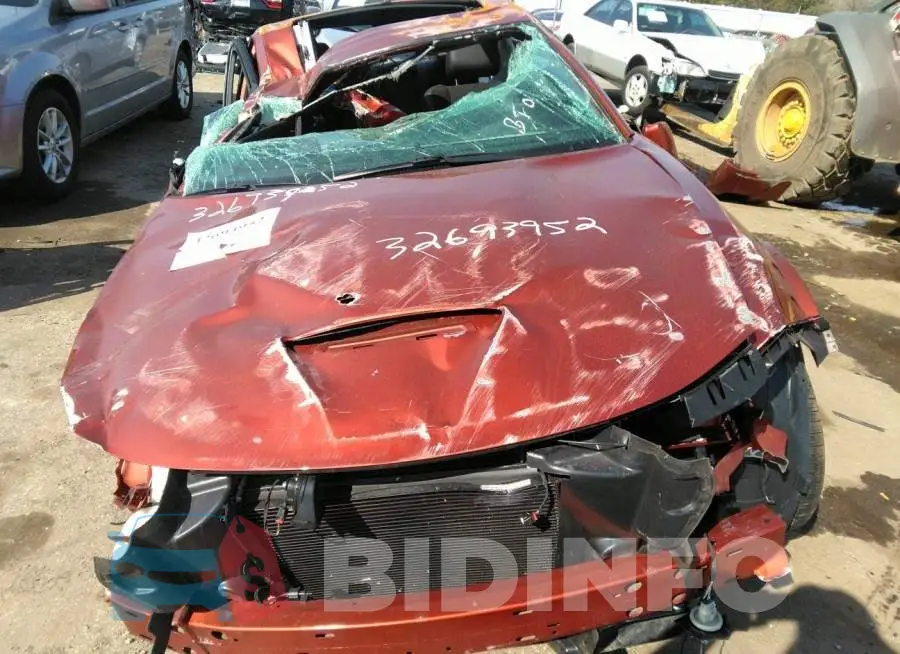 2C3CDXGJ0MH621625 Photo# 10