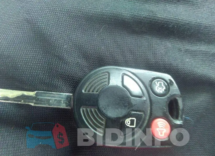 1FADP5AU9GL102925 Photo# 11