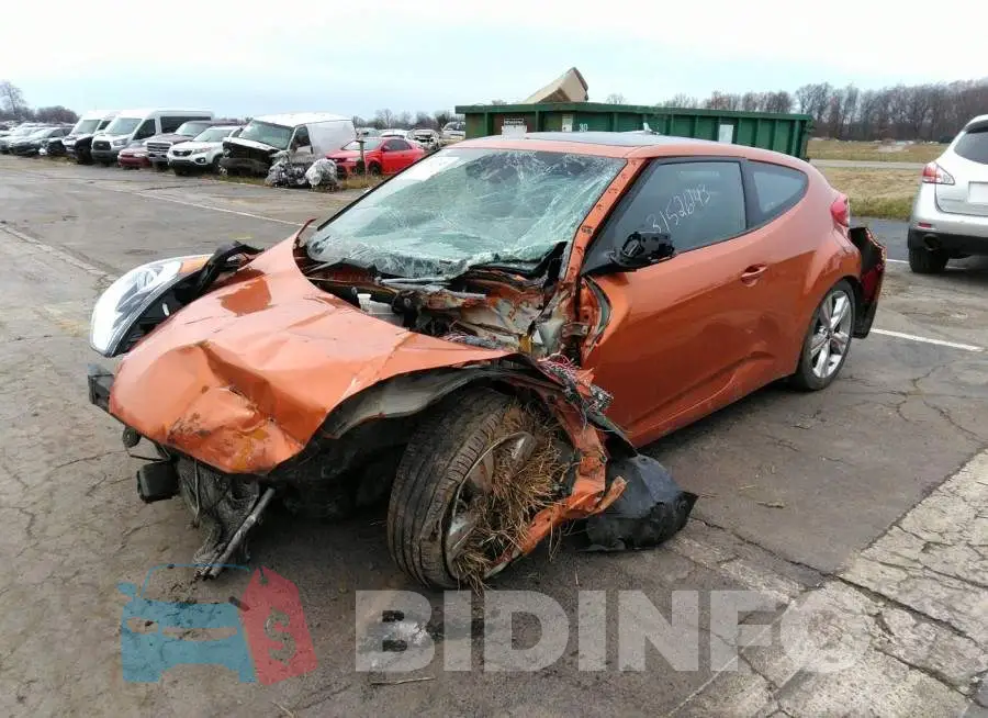 KMHTC6AD3GU301109 Photo# 2