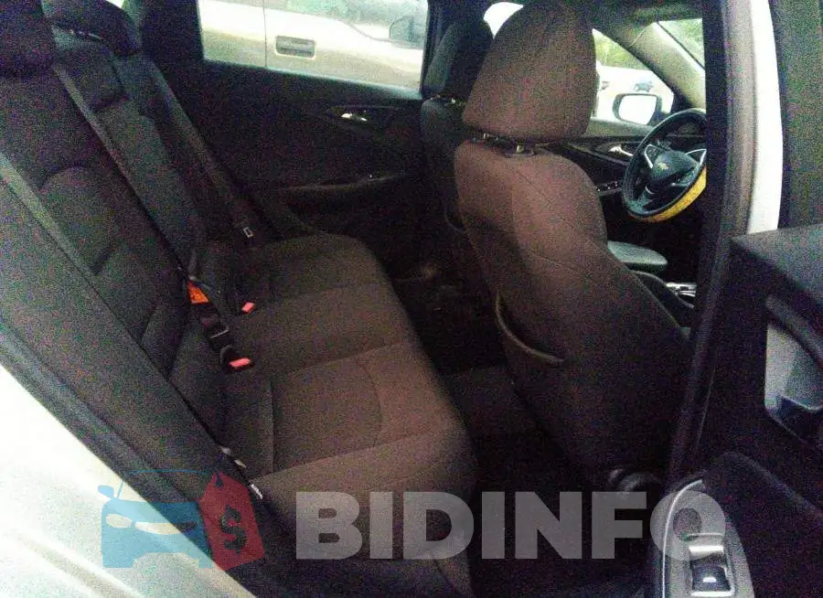 1G1ZD5STXJF275981 Photo# 8