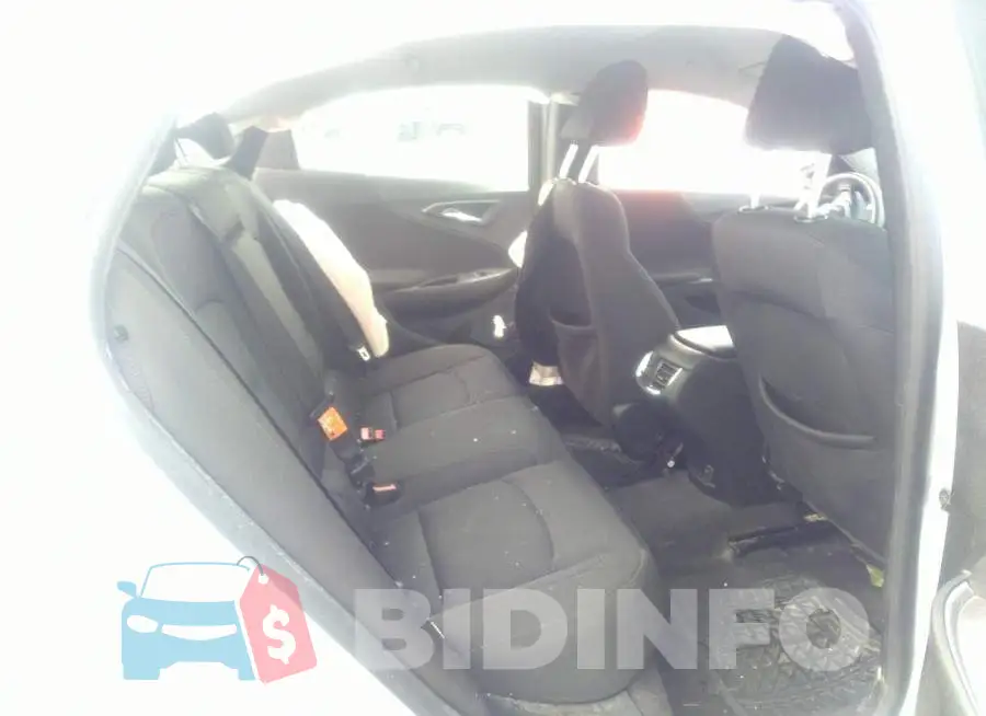 1G1ZD5ST1JF274508 Photo# 8