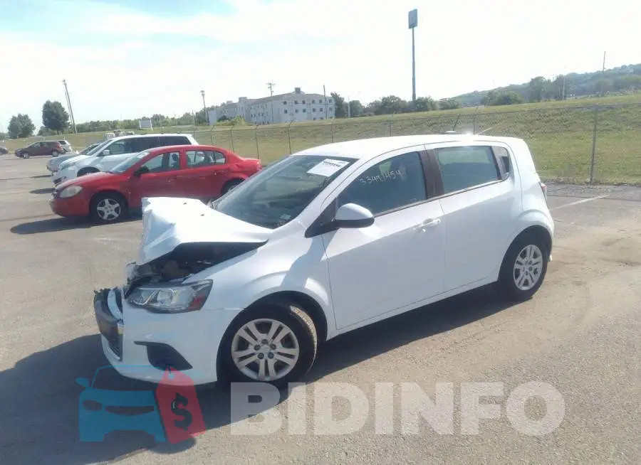 1G1JG6SHXH4153746 Photo# 2