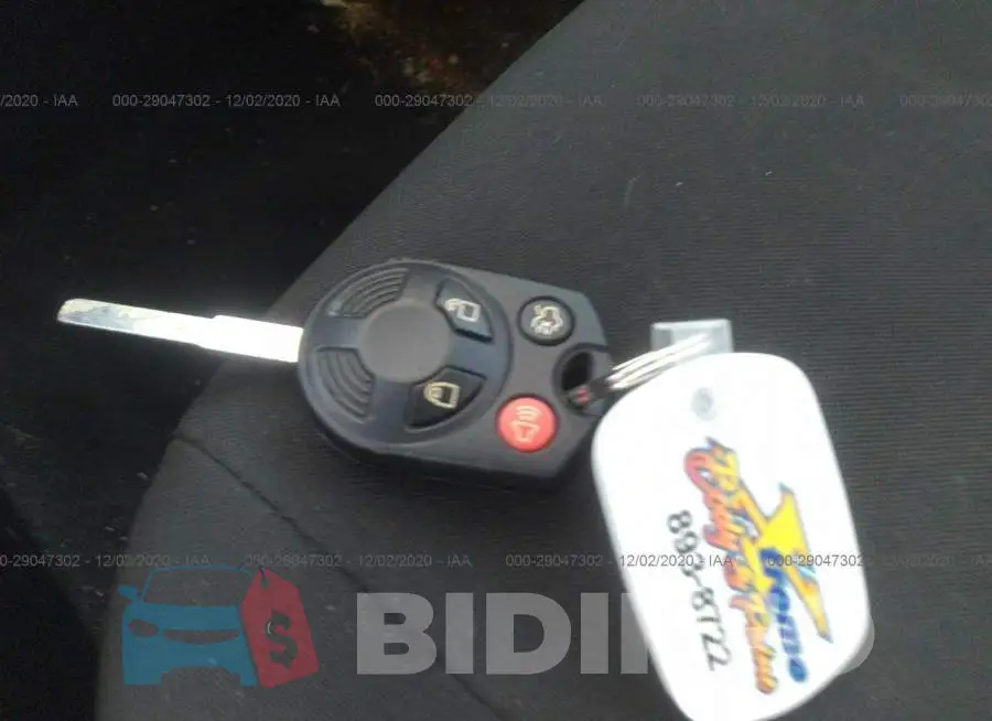 1FADP3E27GL288977 Photo# 11