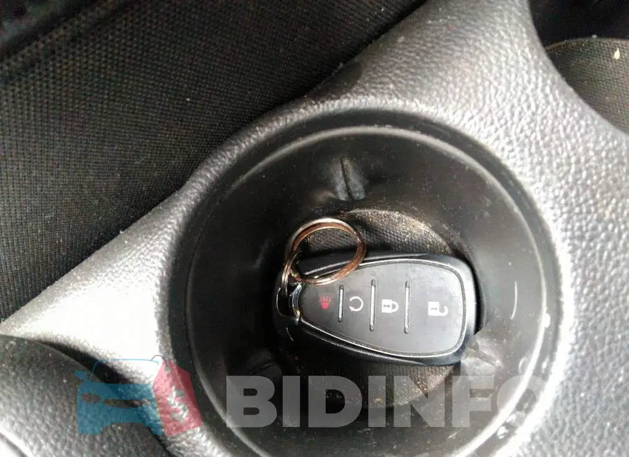 KL7CJPSB5HB228476 Photo# 11