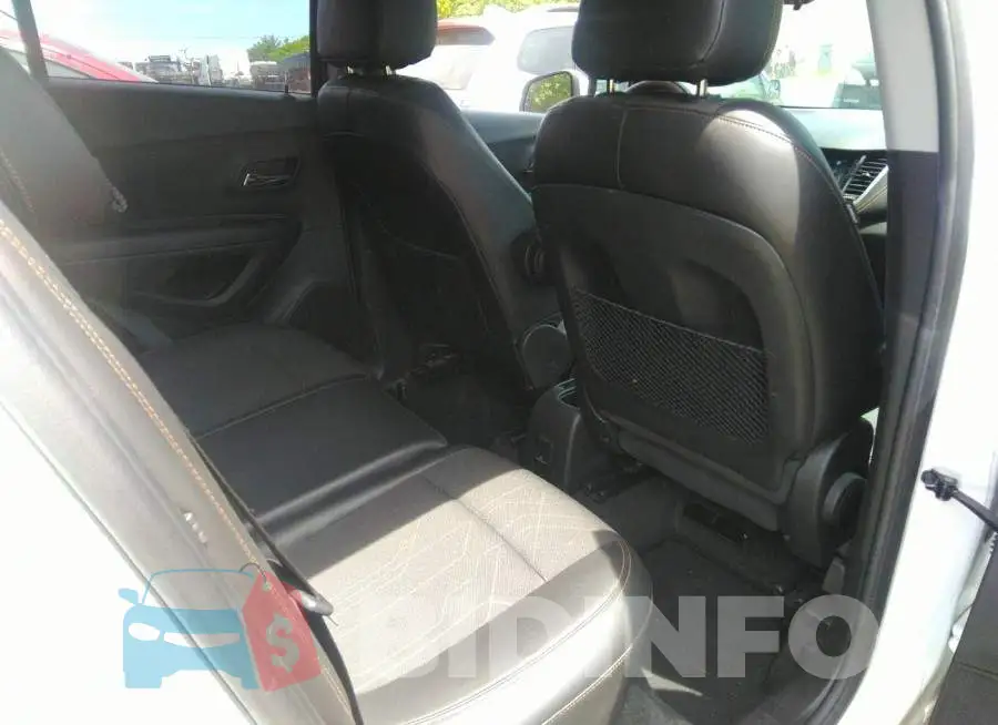 KL7CJPSB5HB228476 Photo# 8