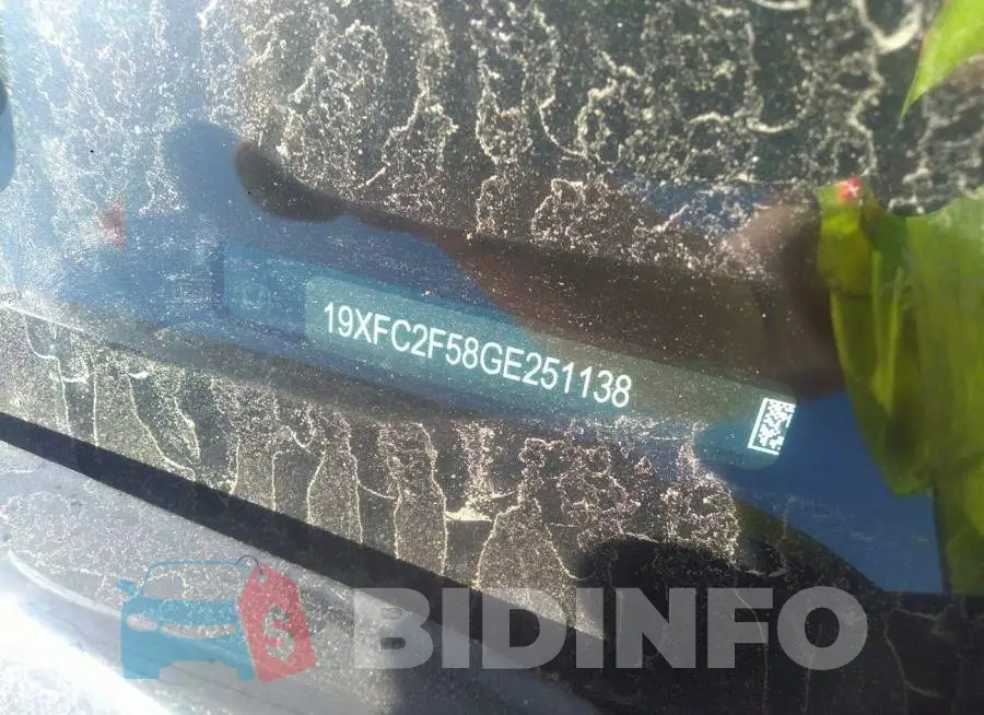 19XFC2F58GE251138 Photo# 9