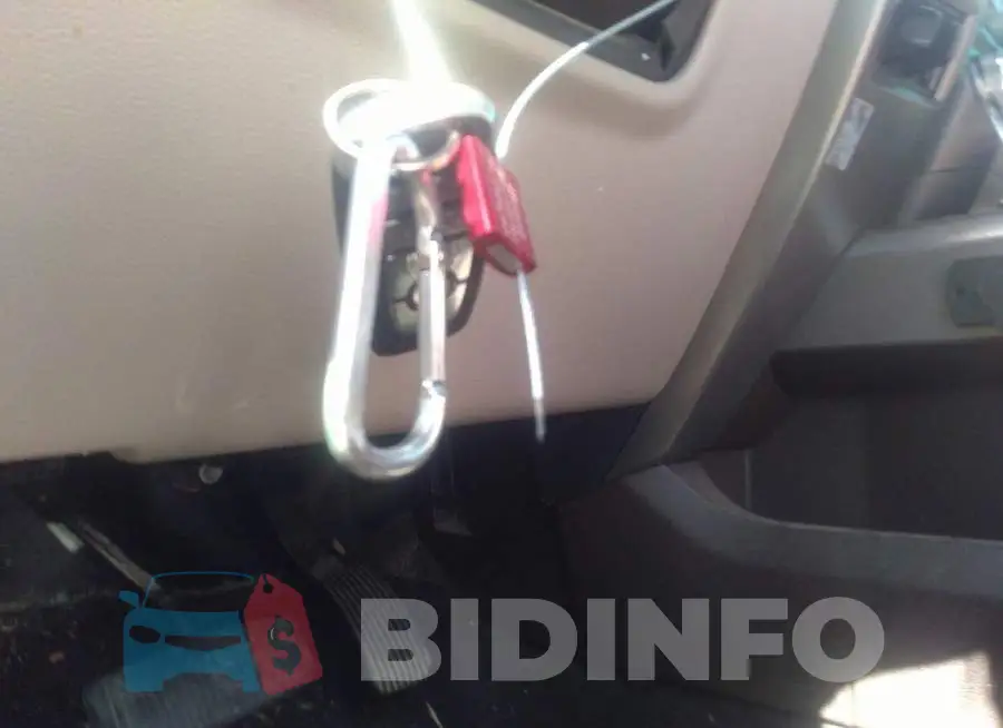 1FT7W2BT1JEB28784 Photo# 11