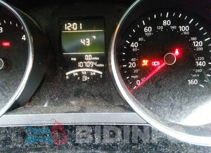 3VW3A7AJ2FM271283 Photo# 7