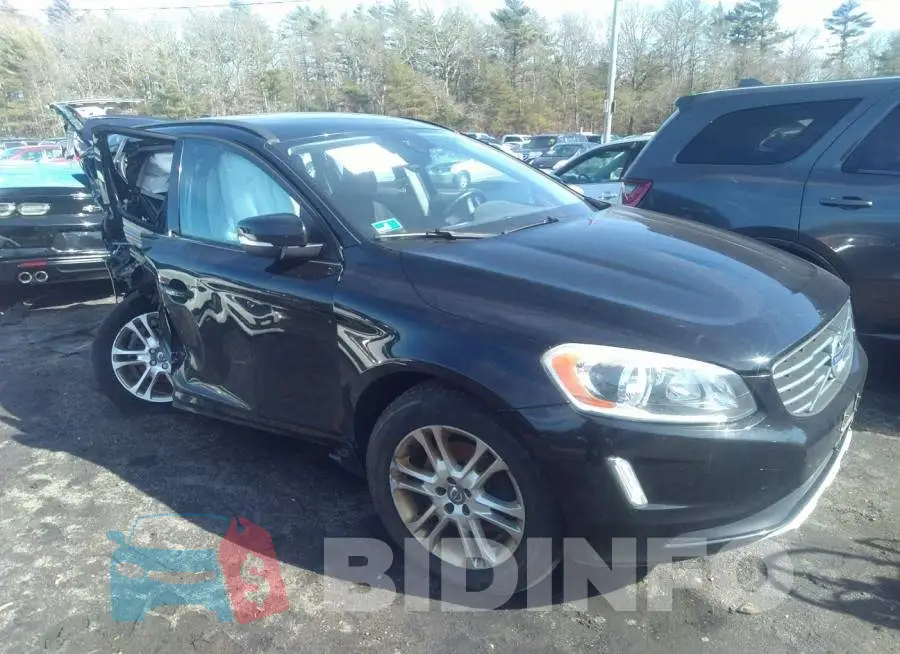 YV440MDJXF2745702 Photo# 1