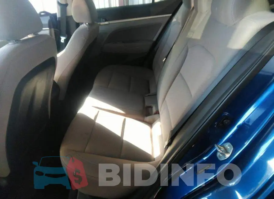 5NPD84LF1LH555550 Photo# 8