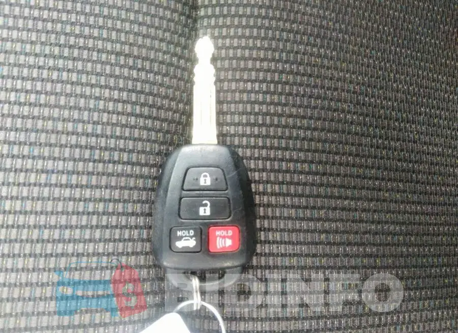 2T1BURHE4FC260448 Photo# 11