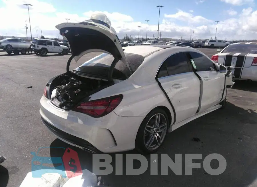 WDDSJ4EB3JN599381 Photo# 4