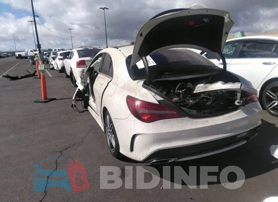 WDDSJ4EB3JN599381 Photo# 3