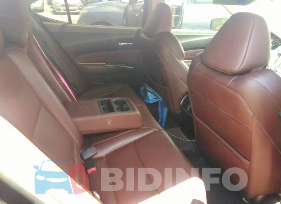 19UUB1F37FA018728 Photo# 8