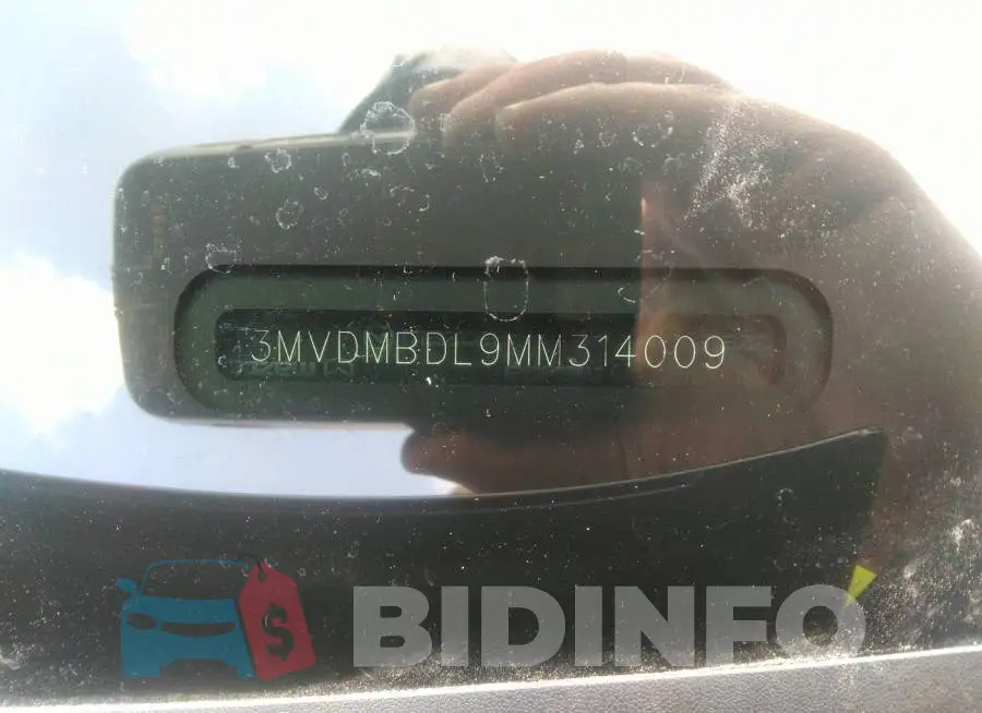 3MVDMBDL9MM314009 Photo# 9