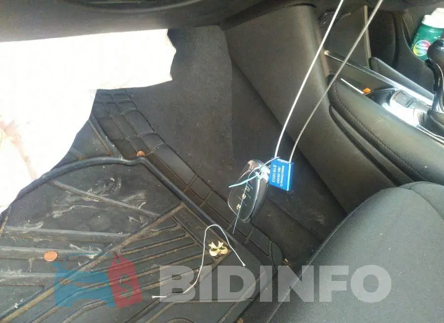 1G1ZD5ST5JF170037 Photo# 11