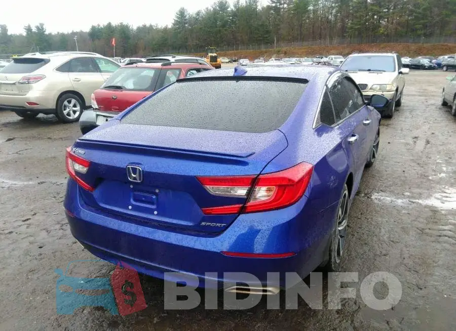 1HGCV1F36JA268621 Photo# 4