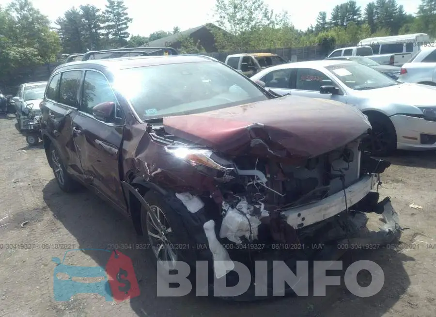 5TDJZRFH2JS879818 Photo# 1