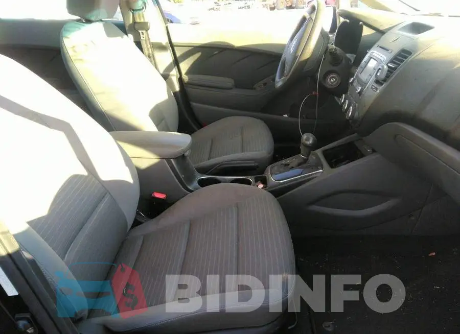 3KPFL4A75HE111716 Photo# 5