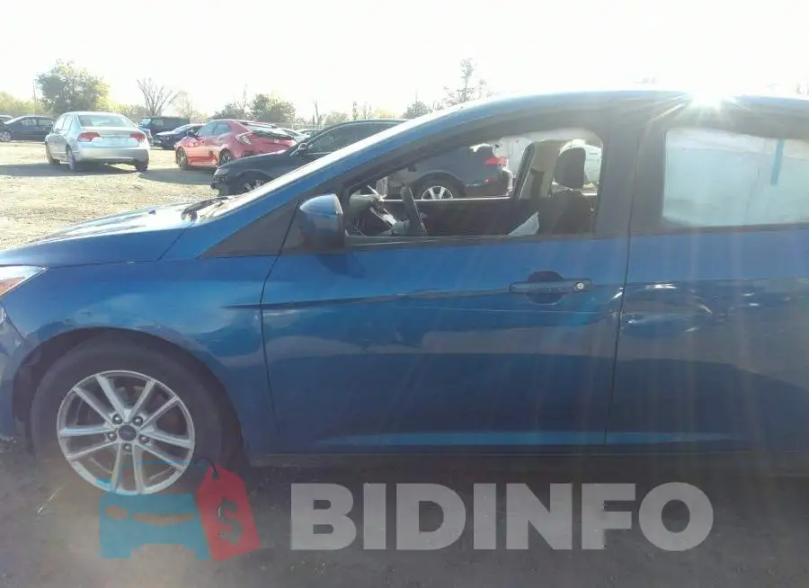 1FADP3F27JL207661 Photo# 6