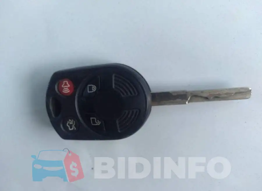 1FADP3F27JL207661 Photo# 11