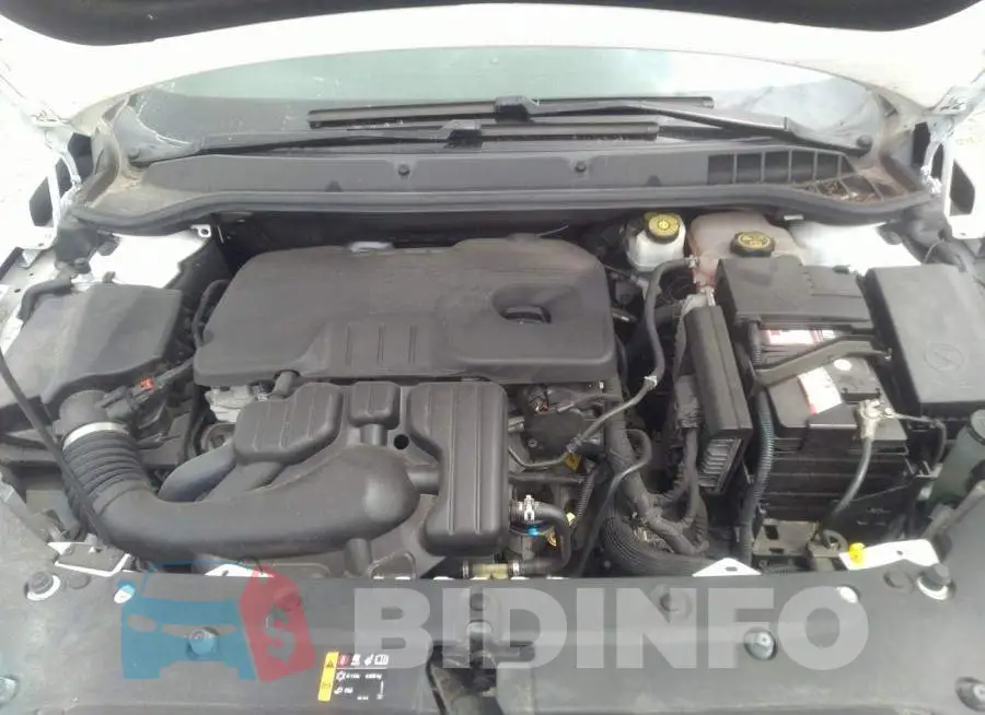 1G4PW5SK3G4167640 Photo# 10