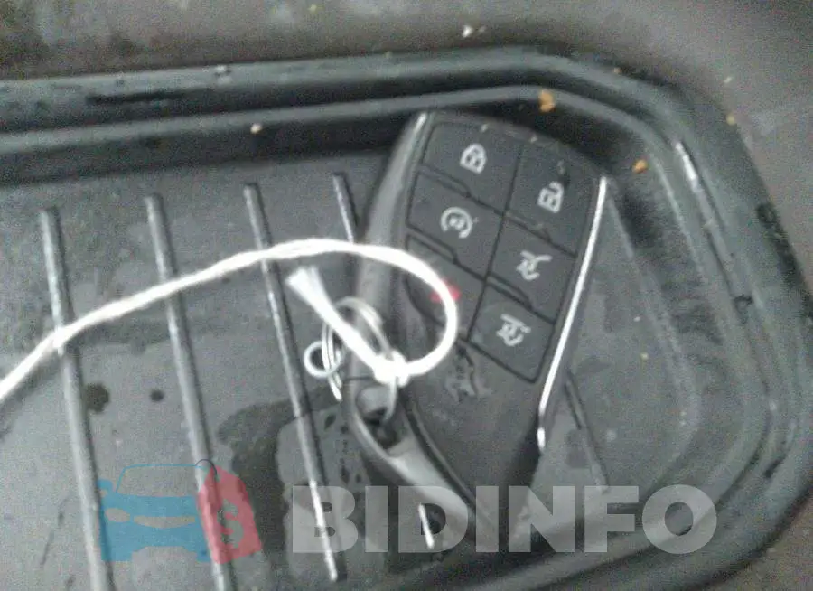 1GNSCNKDXMR322361 Photo# 11