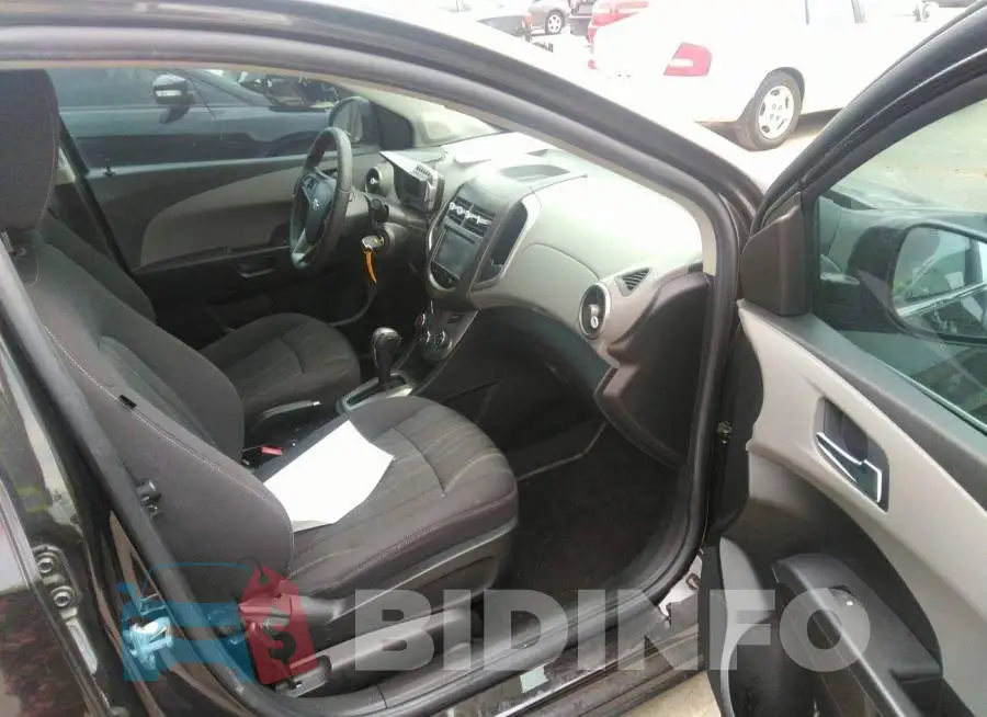 1G1JC5SH9F4216726 Photo# 5