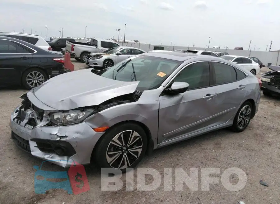 19XFC1F30GE026852 Photo# 2