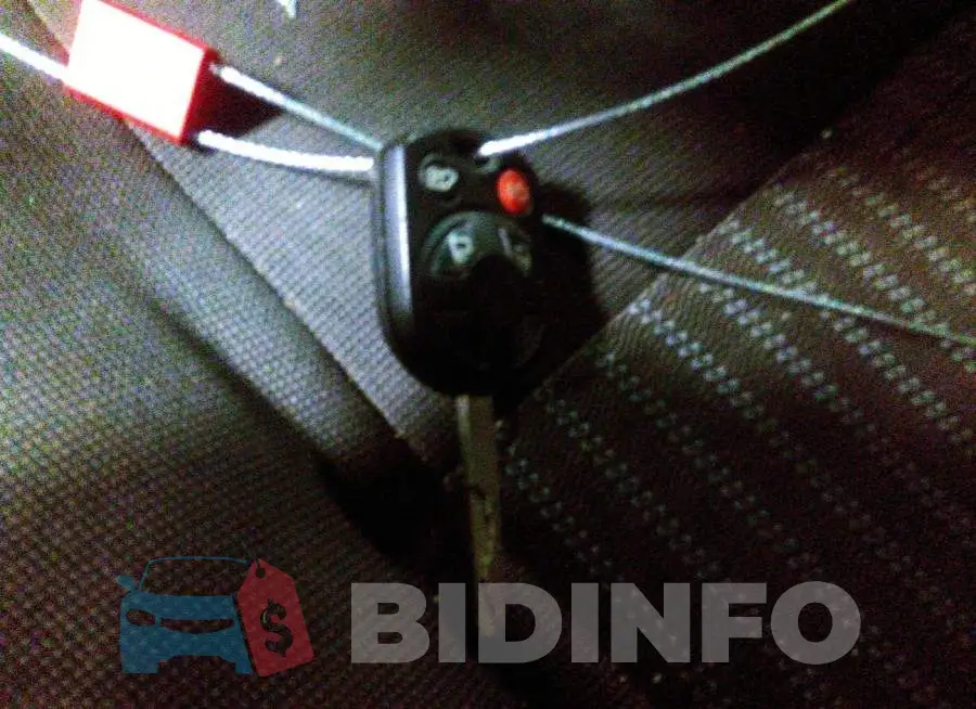 1FBZX2YM8HKA40627 Photo# 11