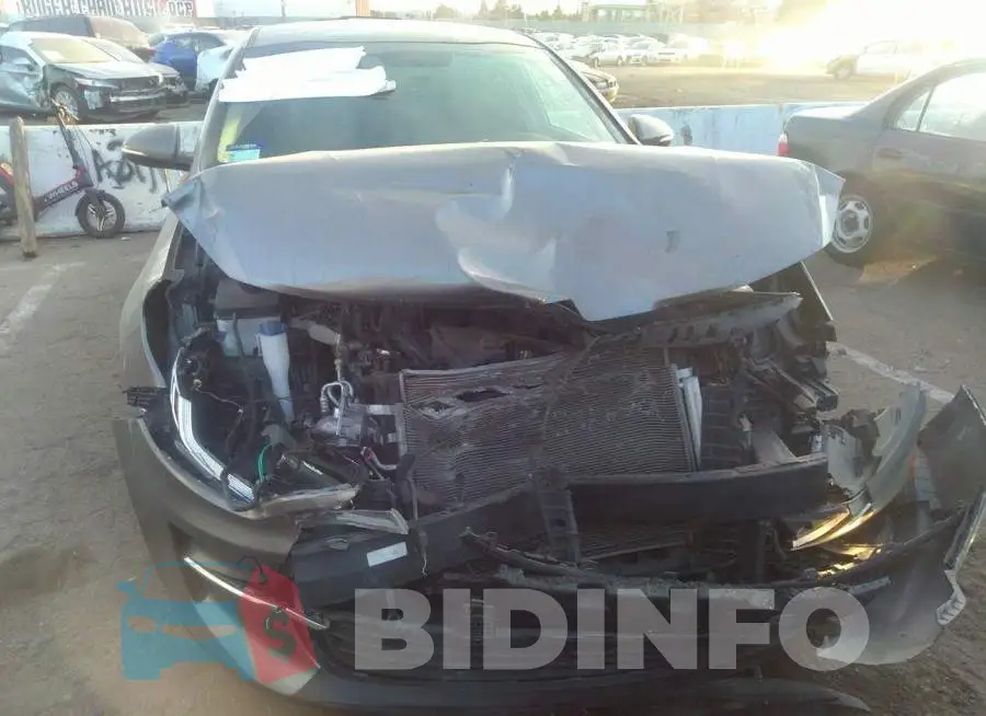 5XXGT4L35GG001396 Photo# 6