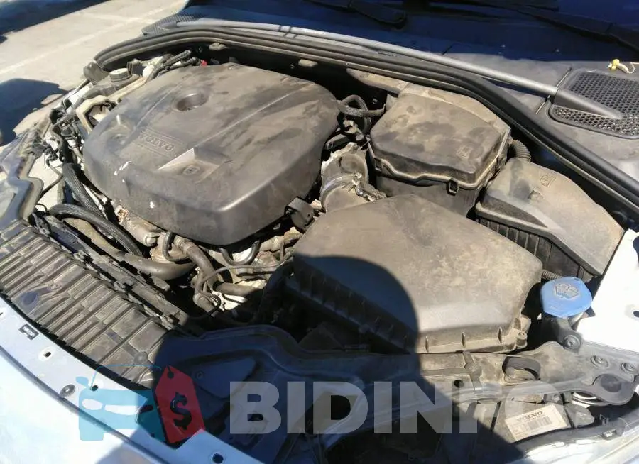 YV140MFK7F2359774 Photo# 10