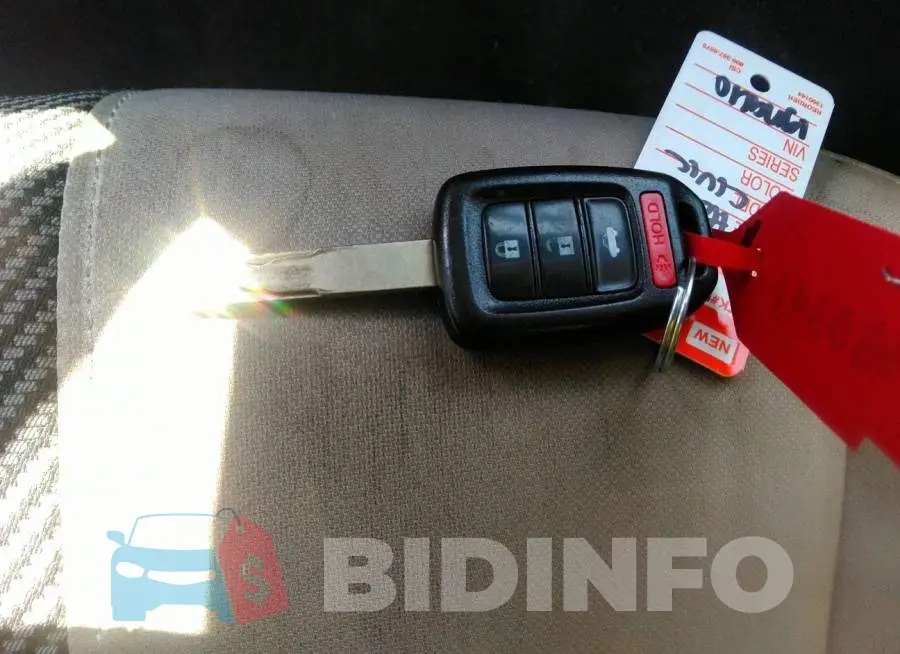 19XFC2F55GE216282 Photo# 11