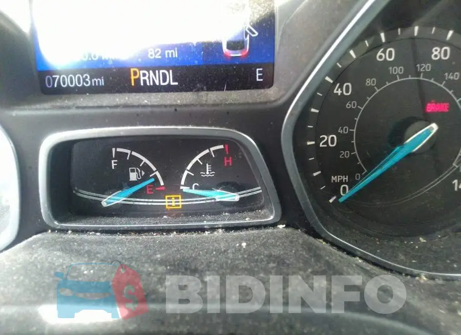 1FADP3F27JL229451 Photo# 7