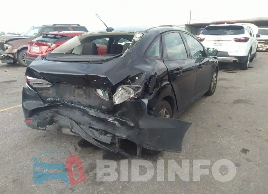 1FADP3F27JL229451 Photo# 4