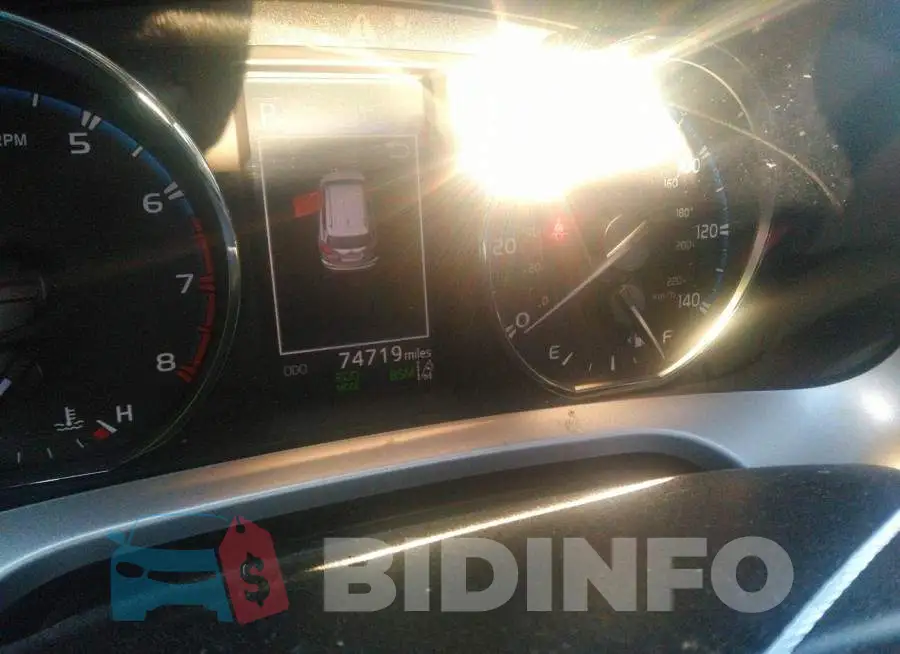 JTMYFREV4JD113955 Photo# 7