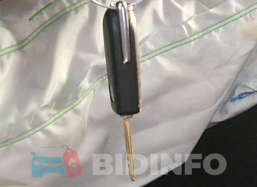 4T1C11AK4LU358193 Photo# 11