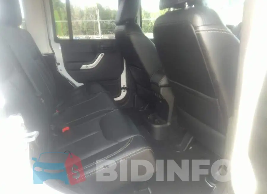 1C4BJWFG9HL547744 Photo# 8