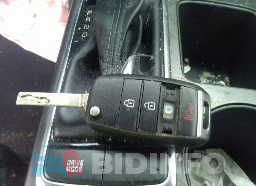 5XXGT4L38GG016037 Photo# 11