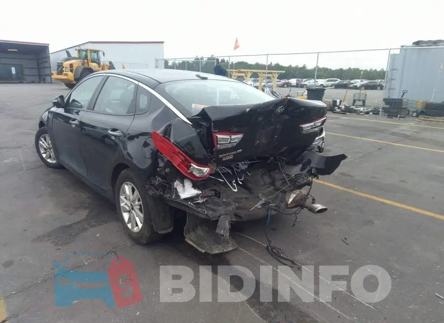5XXGT4L38GG016037 Photo# 6
