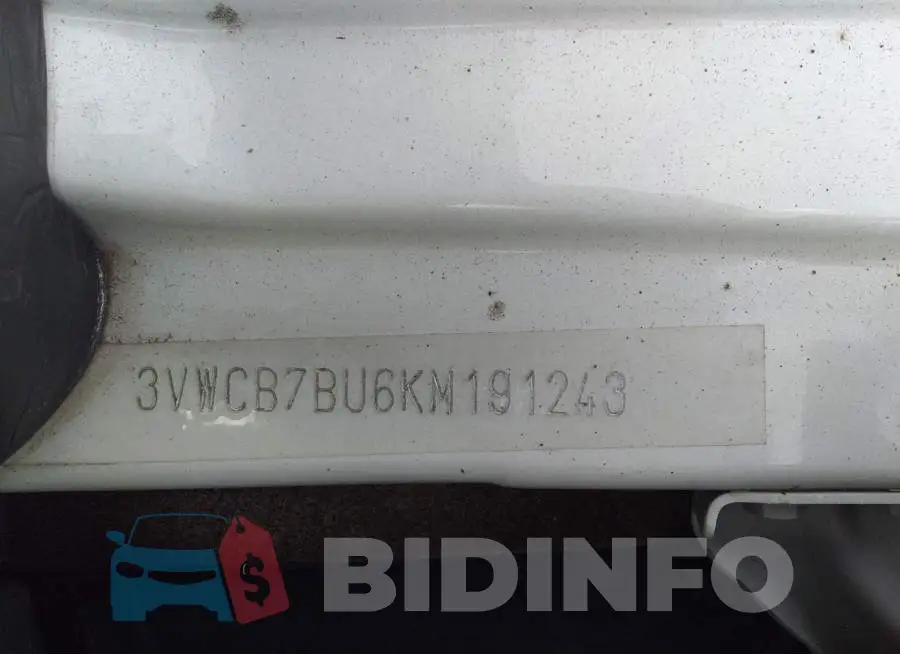 3VWCB7BU6KM191243 Photo# 9