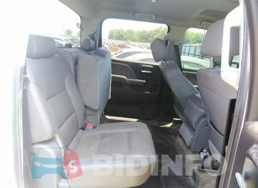 1GC1KUEGXJF180954 Photo# 8