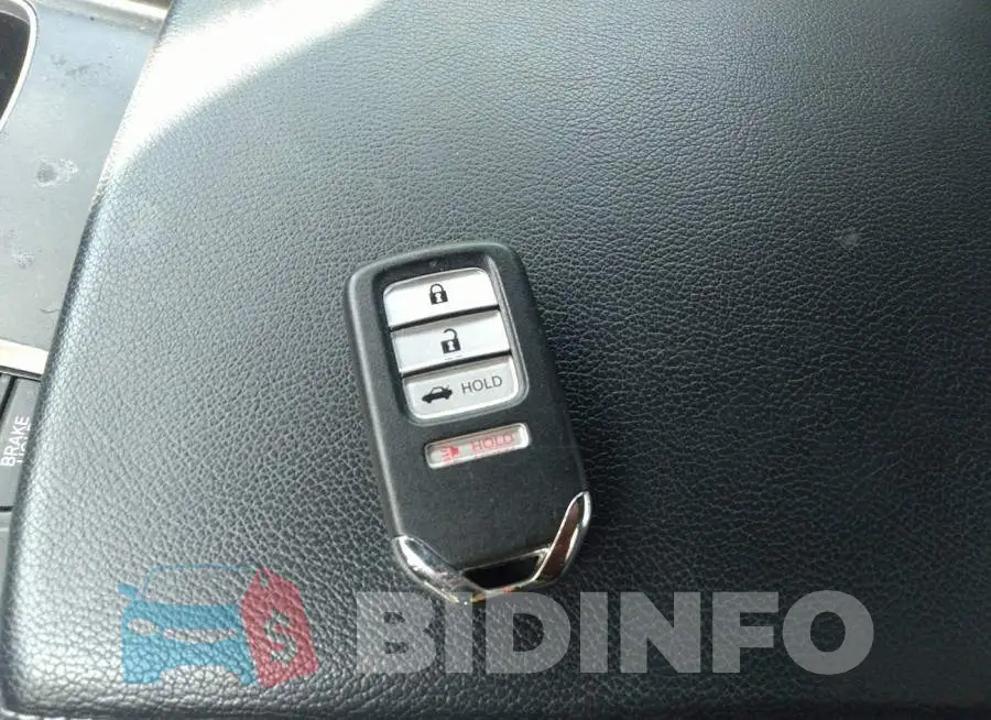 1HGCV1F36JA078785 Photo# 11
