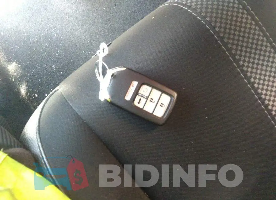 19XFC2F87LE208771 Photo# 11