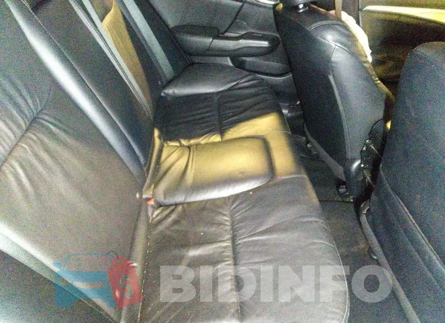 19XFB2F93FE225230 Photo# 8