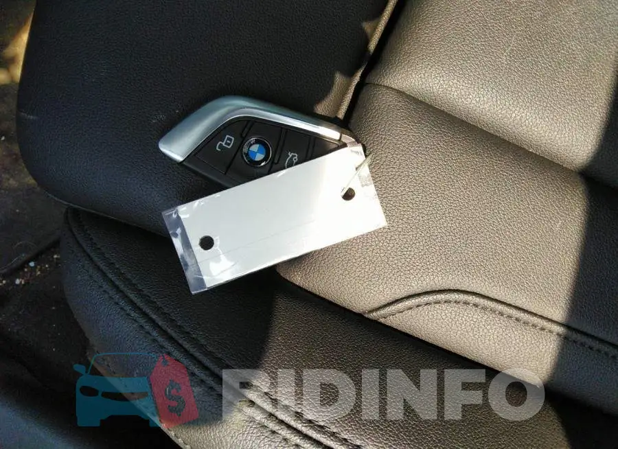 3MW5R7J05M8C14073 Photo# 11