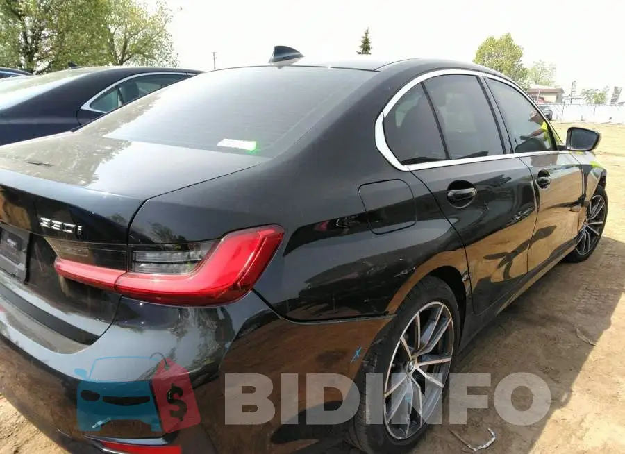 3MW5R7J05M8C14073 Photo# 4