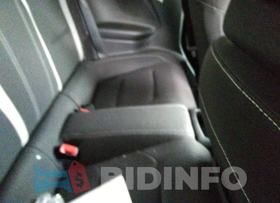 1G1FB1RX9J0191440 Photo# 8