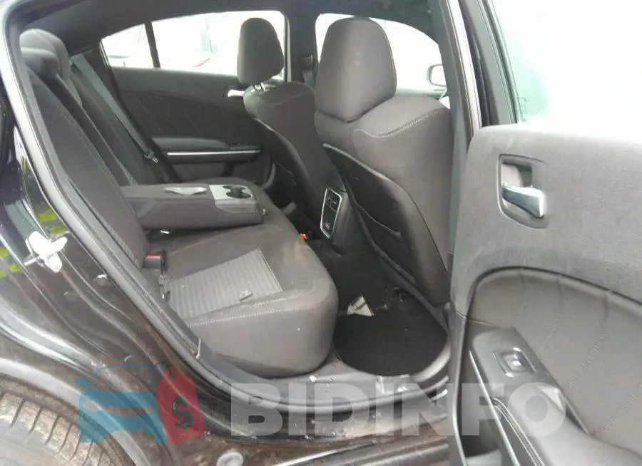 2C3CDXMG2MH525472 Photo# 8